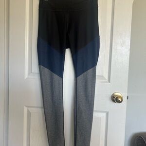 Outdoor Voices Black, Blue, and Gray Leggings
